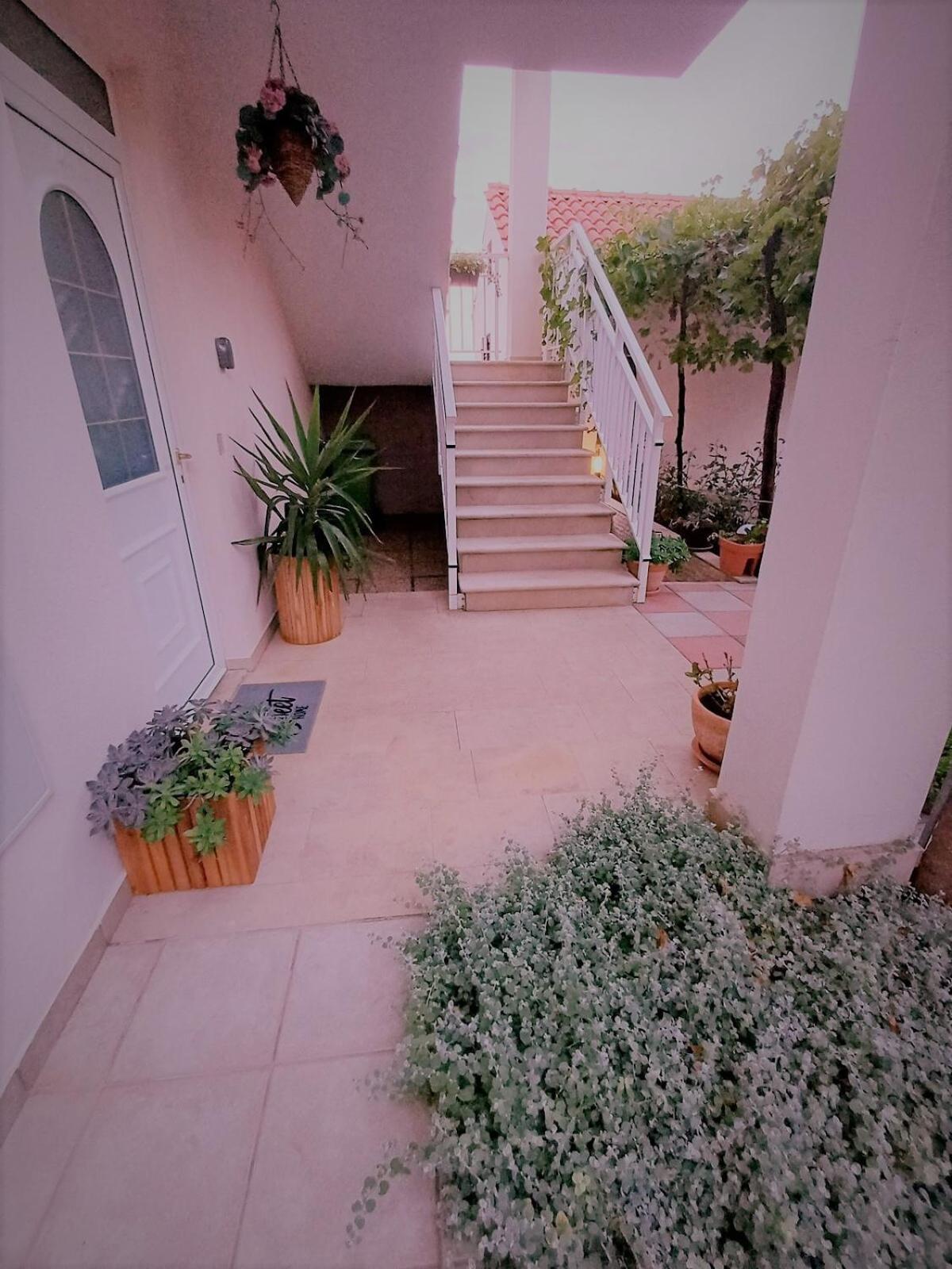 Apartments Joy ซัฟทัท ภายนอก รูปภาพ